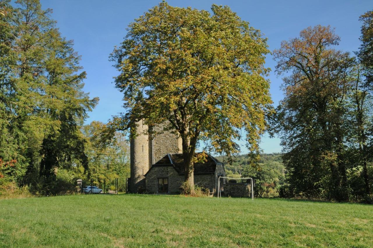 La Tour De Serinchamps Exterior photo